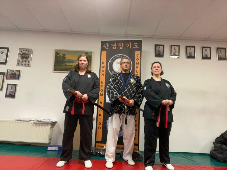 Hapkido combinatie; Eerste training han ki budo